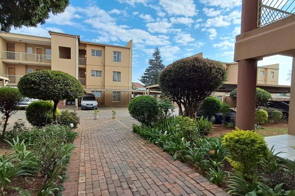 Offers Negotiable From R 549 000
Seller Asking R 649 000

Stylish one-bedroom, one-bathroom first floor apartment for sale in ...