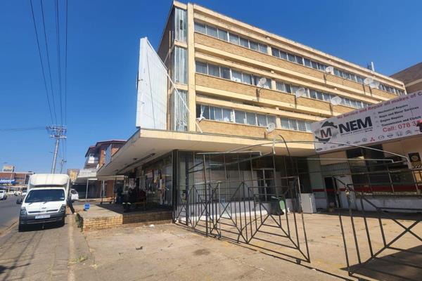 200 square meter retail warehouse to let | van heerden street | capital park | ...