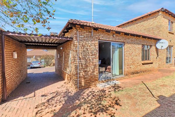 2 Bedroom 1 Bath Townhouse

A lovely modern townhouse in the heart of Witpoortjie has ...