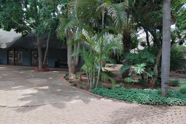 Situated in Montana close to Wonderboom airport, Kolonade Shopping Centre. Easy Access to Sefako Makgatho Dr and the N1 ...