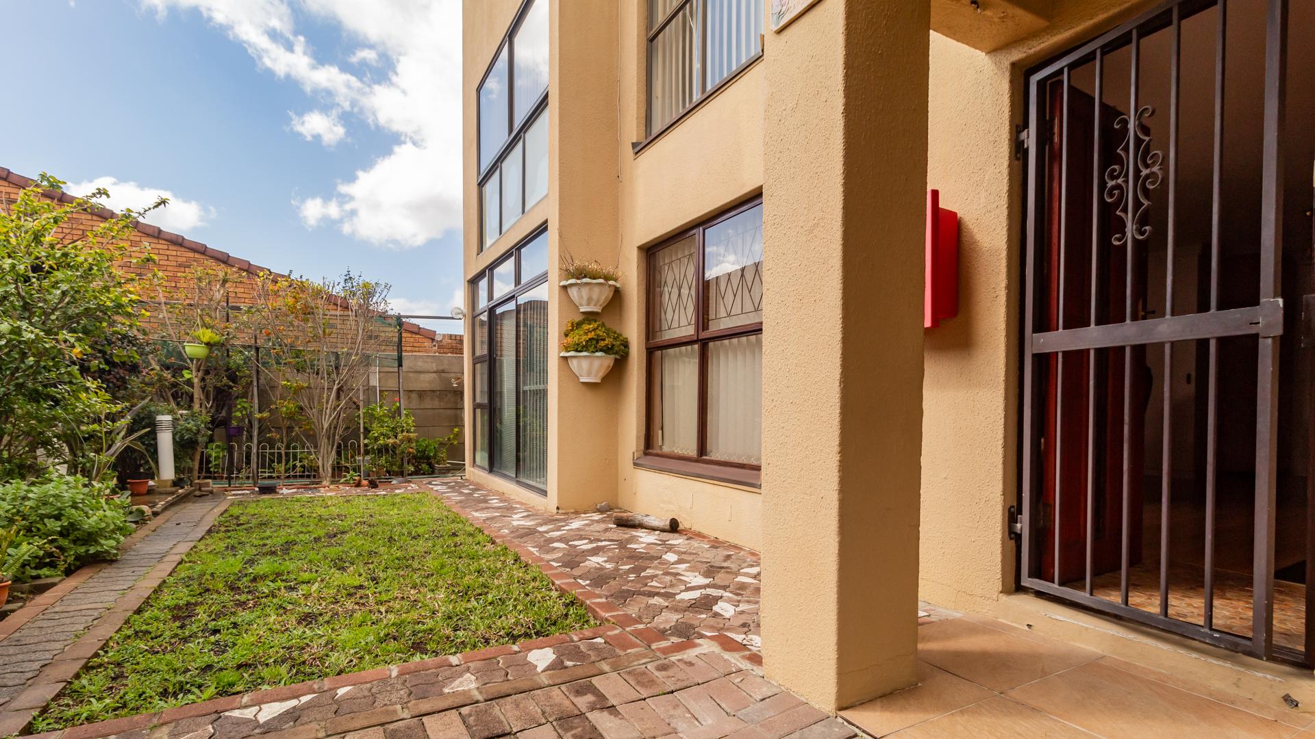 Bellair, Bellville Property Property and houses for sale in Bellair