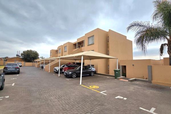 This unit offers 2 bedrooms,1 bathrooms, kitchen, with an open plan lounge leading to ...