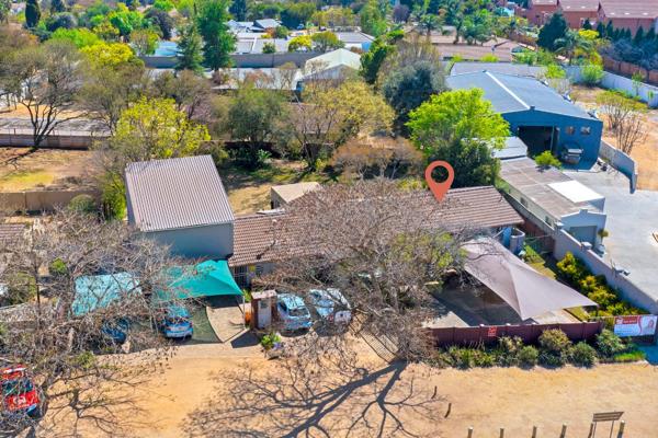 Location: Prime High-Visibility Spot on Witkoppen Road.
Overview:
Unlock the door to ...