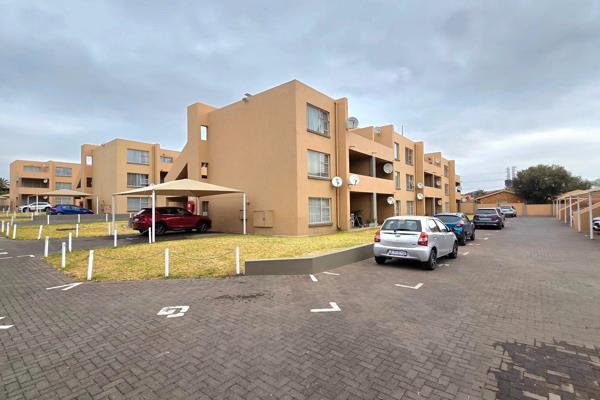 This unit offers 3 bedrooms,1 bathrooms, kitchen, with an open plan lounge leading to ...