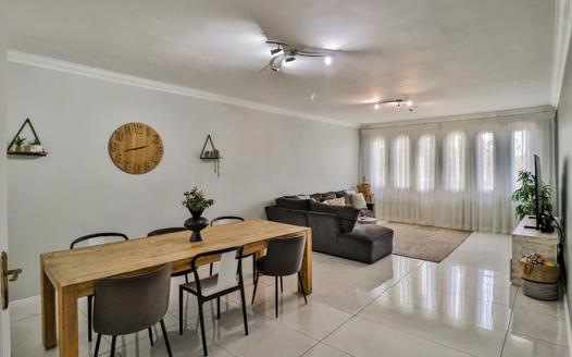 3 Bedroom Apartment / Flat for sale in Parkmore