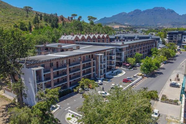 58m&#178; Office space available in the well-maintained Bosmans Crossing building and ...