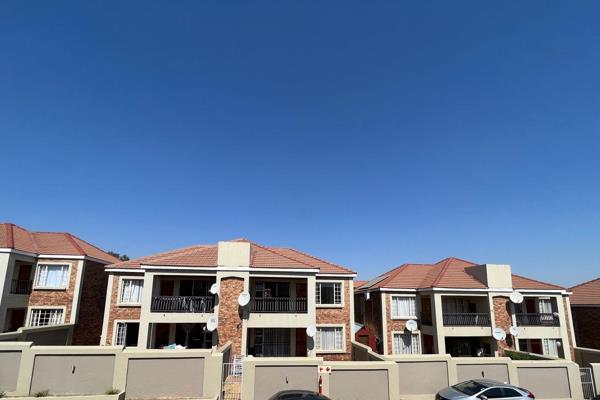 Stylish living awaits you in Vorna Valley, Midrand!

Discover the perfect blend of modern comfort and urban convenience in this ...