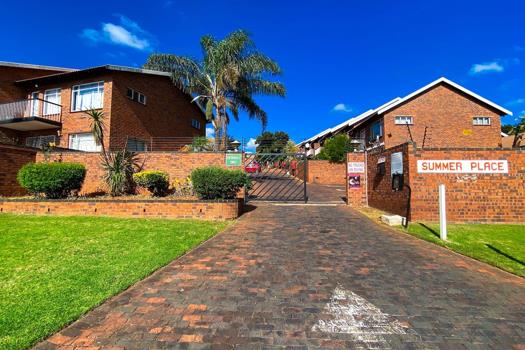 3 Bedroom Apartment / Flat for sale in Kloofendal