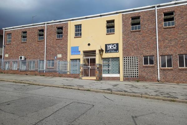 SOLE MANDATE

Industrial property for sale in Kelly Street, North End. 

Key ...