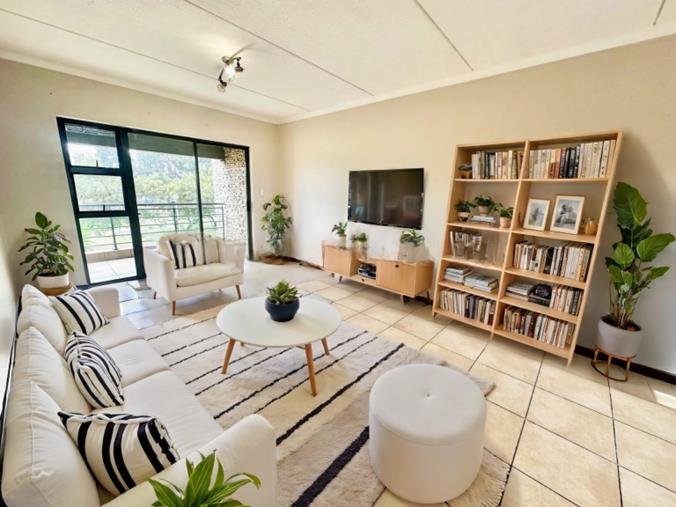 2 Bedroom Apartment / Flat for Sale in Waterstone Park