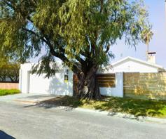 House for sale in Grassy Park