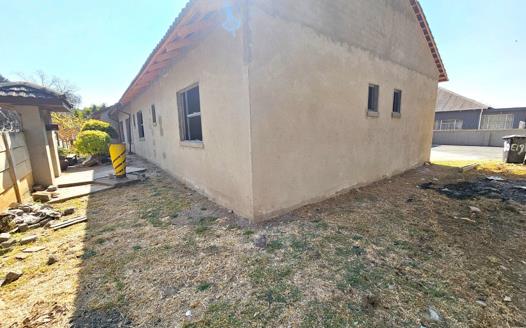 12 Bedroom House for sale in Boksburg North