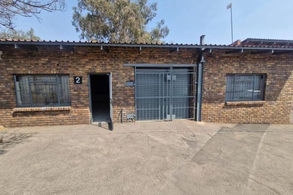 Workshop available in a secure complex in Klipfontein

The workshop is well situated as its close to the highway.

The workshop ...