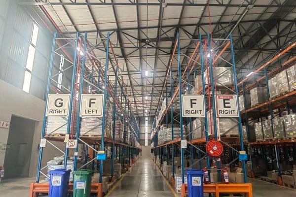 Rental @95 p/sqm (Triple Net)

Warehouse floor: 3720sqm 

Key Features: 
24/7 security ...