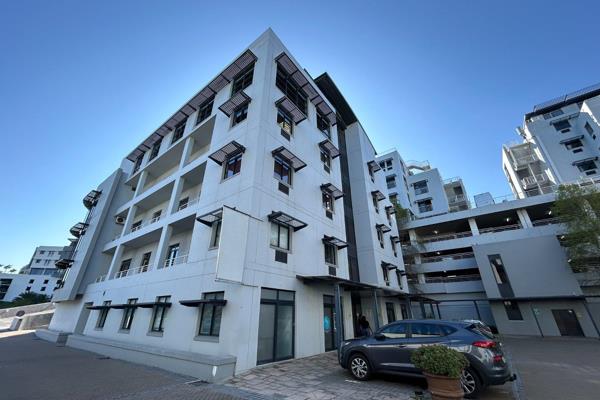 204sqm Office Space for Rent: 204 sqm Mezzanine on the 5th Floor

Available: 204 sqm ...