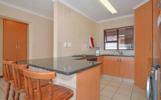 2 Bedroom Apartment / Flat for sale in Linden