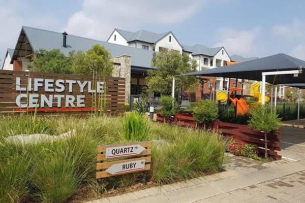 Greenstone Crest Property : Property and houses for sale in Greenstone ...