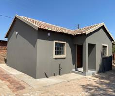 House for sale in Mahwelereng