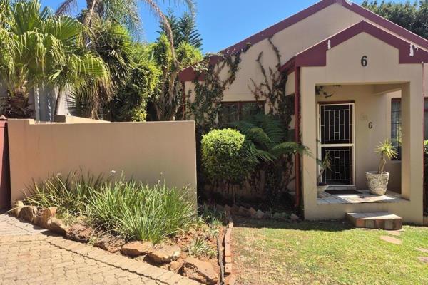 Centurion – Simplex up for sale in gated complex. Full title. Discover this 2 bedroom one bathroom fitted with bath, toilet and basin  ...