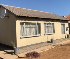 House for sale in Soshanguve FF