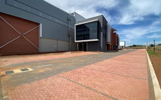 Industrial Property to rent in Louwlardia