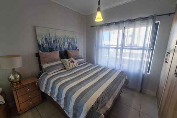 FYNBOS Lifestyle Centre

Featuring one bedroom, fully tiled with built-in cupboards. Separate bathroom with a shower. Modern kitchen ...