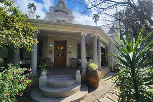 Outeniqua Gables is a charming Cape Dutch home in central Oudtshoorn, blending historic character with modern comforts. Located in a ...