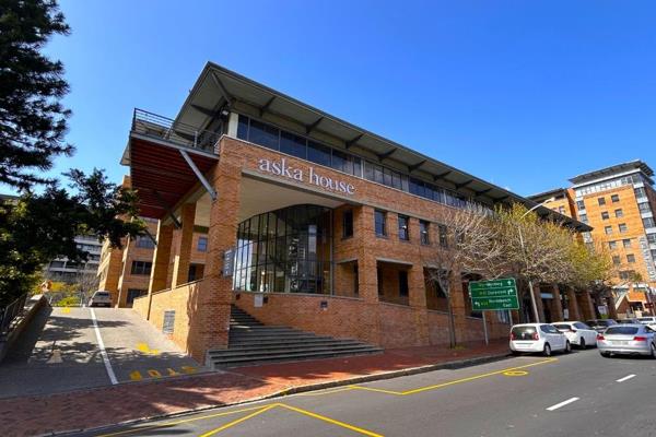 Aska House is centrally located within Newlands on Main Office Park, offering seamless ...