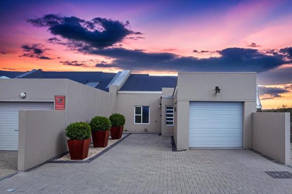 Introducing a brand-new, modern home in the sought-after Villa Diamante! This stylish ...