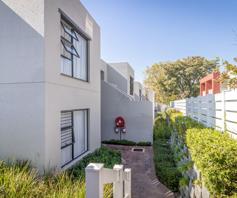 Apartment / Flat for sale in Lonehill