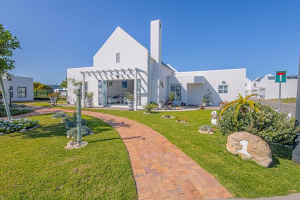 Welcome to La Pinta Lifestyle Village, an exceptional find within one of Langebaan&#39;s ...