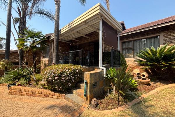 Beautiful two-bedroom home for sale. Located in the sought-after area of Noordheuwel ...