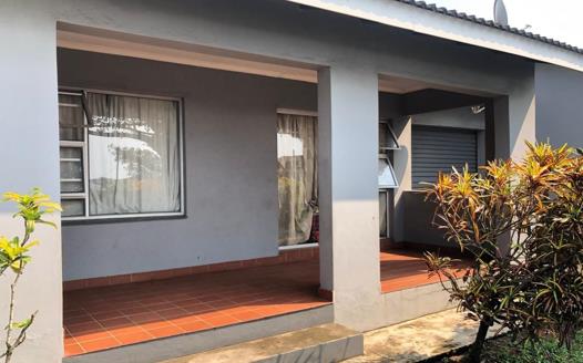 2 Bedroom Townhouse for sale in Hibberdene