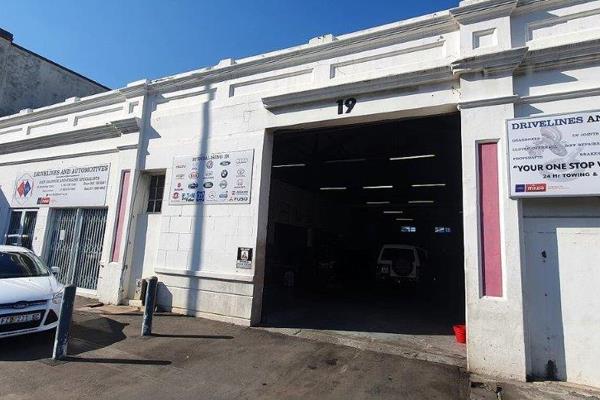 Spacious and easy to maintain, this industrial unit is situated in the busy East London ...