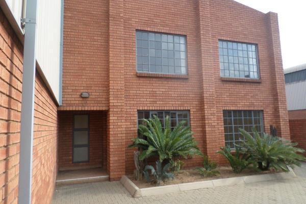 Large prime a grade mini factory/warehouse well positioned in a secure a grade complex complex.

Very neat and presentable factory to ...