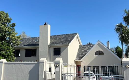 5 Bedroom House for sale in Newlands