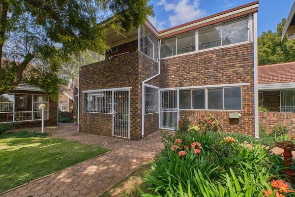 This two-bedroom duplex unit in Linden, Johannesburg, is the perfect place for solitude ...