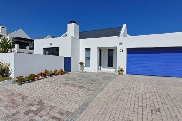 **** SOLE MANDATE ****

Lavishly Proportioned, Flawlessly Maintained 3-bedroom Home in the sought-after Blue Lagoon, Langebaan. 

Blue ...