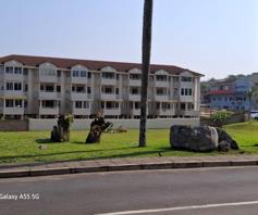 Apartment / Flat for sale in Uvongo Beach