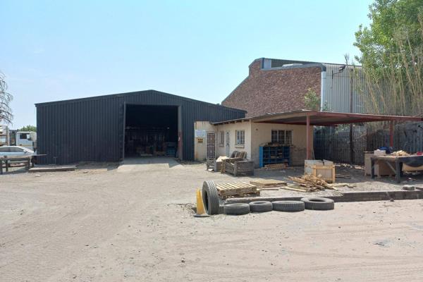 Factory / Workshop with a GLA of approximately 400 square meters including a Small Office in a Secure Industrial Park.

Salient ...