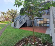 Apartment / Flat for sale in Uvongo Beach