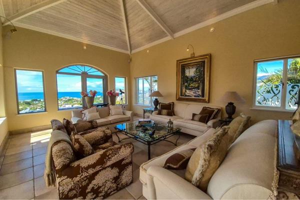 This luxurious villa with spectacular, expansive ocean views is situated in the heart of Plettenberg Bay. It has a large open-plan ...