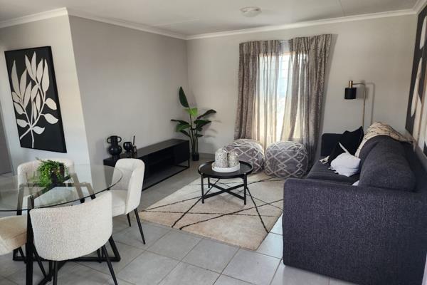 Living in a brand-new, full-title home with a contemporary layout in a gorgeously manicured Protea Glen complex with kid-friendly ...