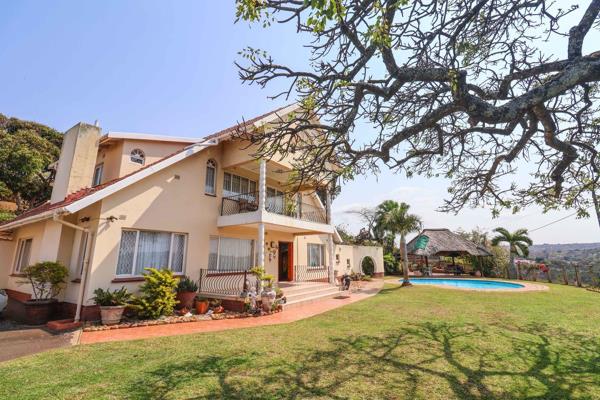 This character A-frame home offers both comfort and style with amazing views over Amanzimtoti and the sea.  

Nestled above the road with elevated views, the front garden is dead level and ideal for kids and pets and features a sparkling pool and entertainers lapa.

The ...