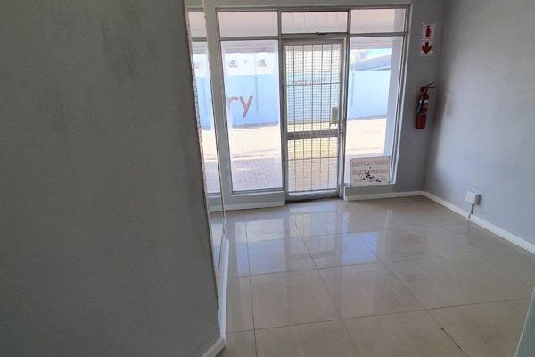 This 87sqm Commercial unit is available to rent from 1 November 2024.
Located at the Beach Centre in Da Gama Road, close to ...