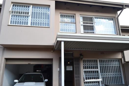 3 Bedroom Townhouse for sale in Eastleigh