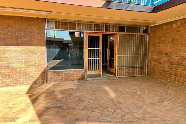 Prime Commercial Property for Sale in the Heart of Waverley, Pretoria

Why rent a commercial space when you can own your own space at ...