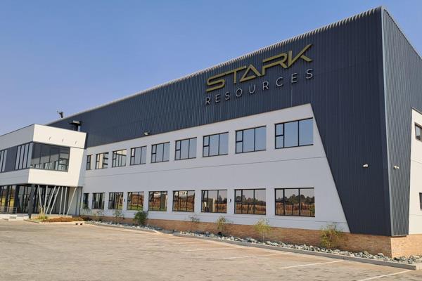 The very secure Business Park is strategically located with access to Krugersdorp, Brits, Tshwane, and Midrand.  With a combination of ...