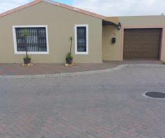 House for sale in Strandfontein Village