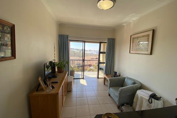 1 Bedroom Apartment For Sale in Olivedale Retirement Village

The bedroom features an en-suite bathroom with a large shower. ...